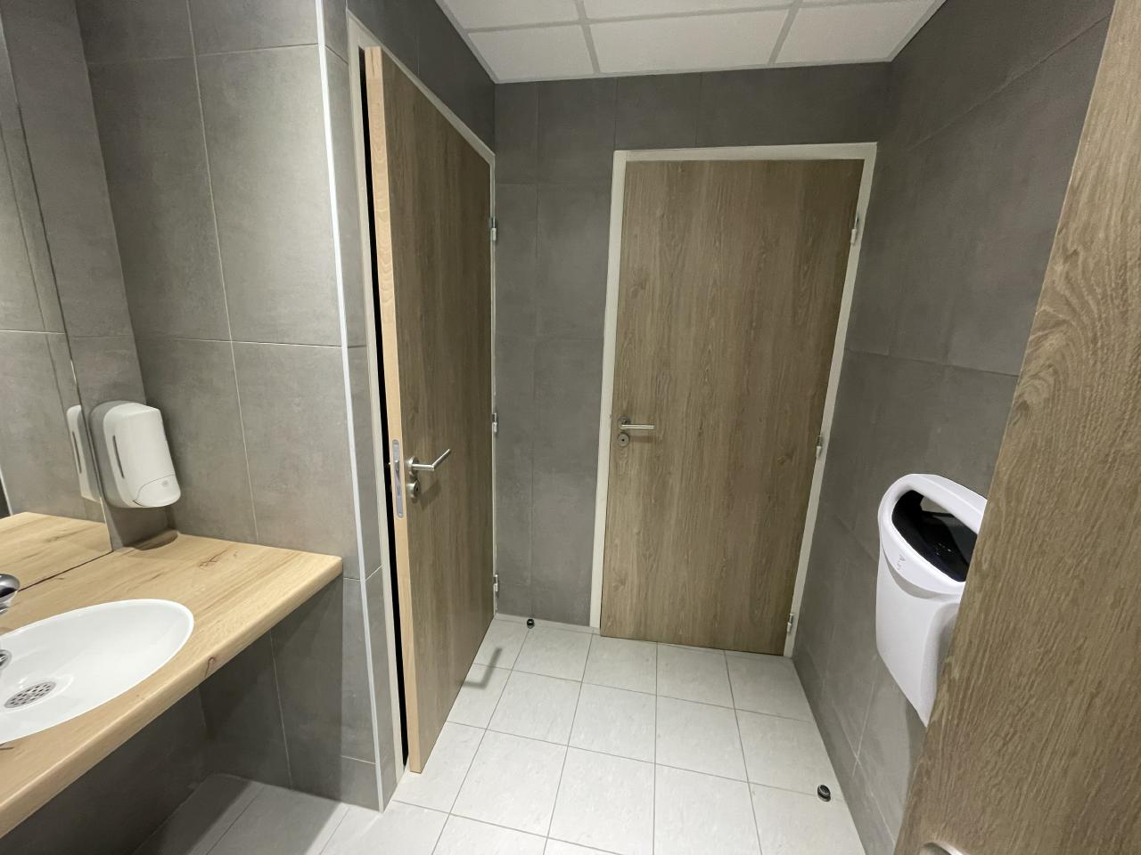Bureau La-Chapelle-sur-Erdre 197m² Location bureau La-Chapelle-sur-Erdre Loire-Atlantique OLBUR2113262 6